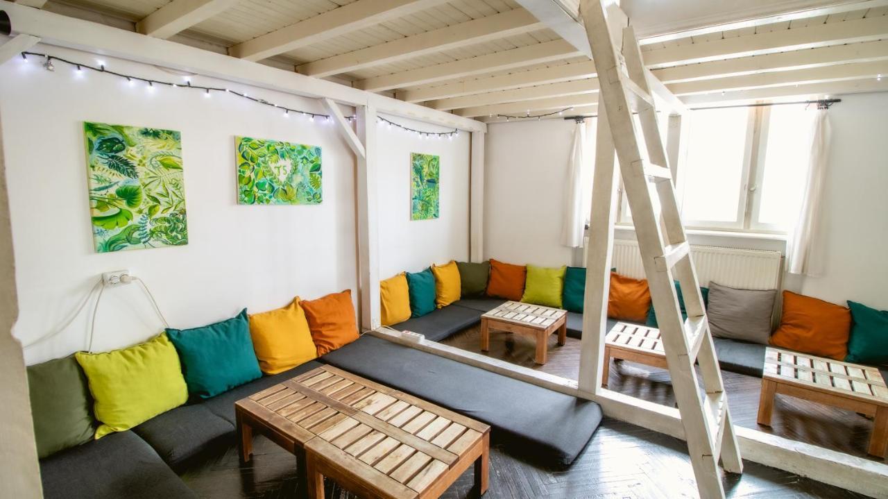 T5 Social Hostel Βουκουρέστι Εξωτερικό φωτογραφία